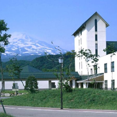 Chokai Sarukuraonsen Hotel Foresta Chokai Yurihonjo Екстериор снимка